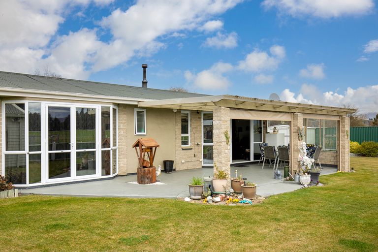 Photo of property in 116 Russell Street, Alexandra, 9320