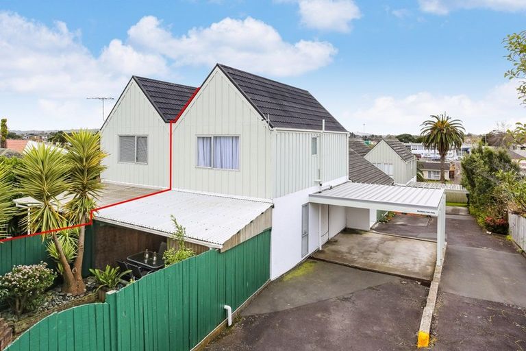 Photo of property in 2/14 Wood Street, Papakura, 2110