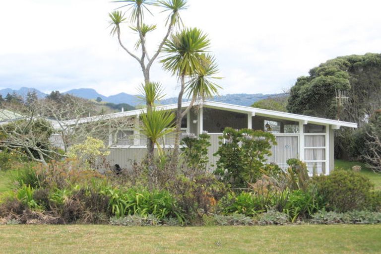 Photo of property in 115 Exeter Road, Whangamata, 3620