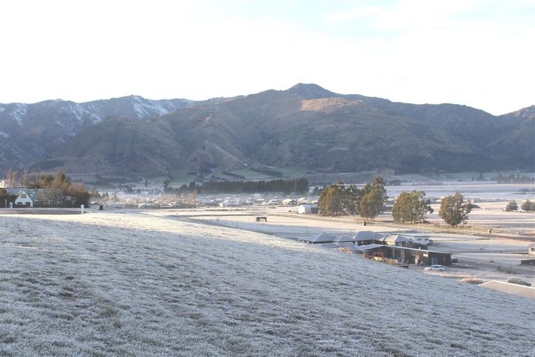 Photo of property in 14 Rosella Lane, Lake Hawea, 9382