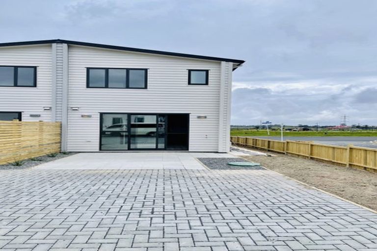 Photo of property in 30 Auranga Drive, Karaka, Papakura, 2113