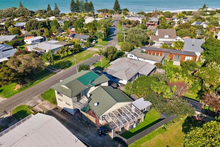 Photo of property in 20 Lysnar Street, Okitu, Gisborne, 4010