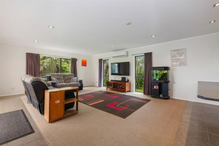 Photo of property in 70 Utuhina Road, Springfield, Rotorua, 3015