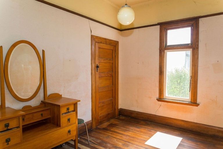 Photo of property in 20 Swinburn Street, Dannevirke, 4930