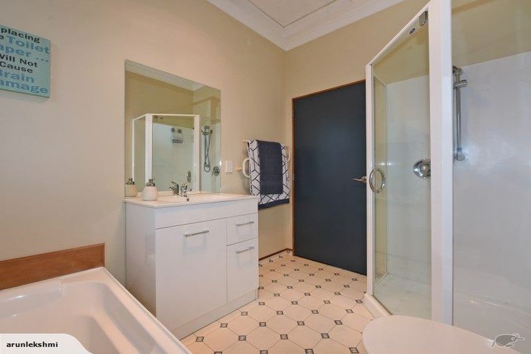 Photo of property in 54 Athlone Crescent, Avalon, Lower Hutt, 5011