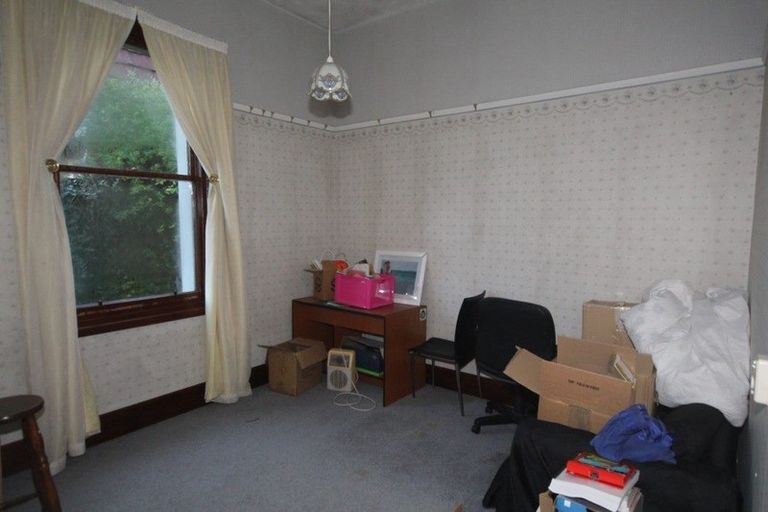 Photo of property in 70 Gladstone Road, Dalmore, Dunedin, 9010