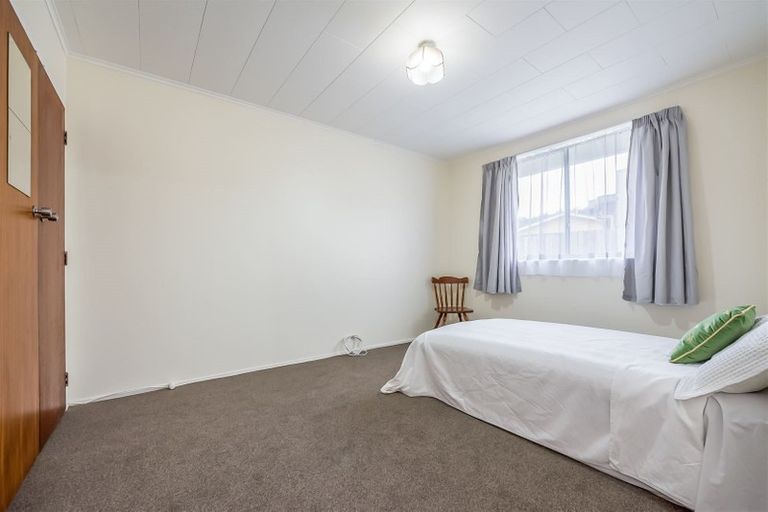 Photo of property in 197b Stokes Valley Road, Stokes Valley, Lower Hutt, 5019