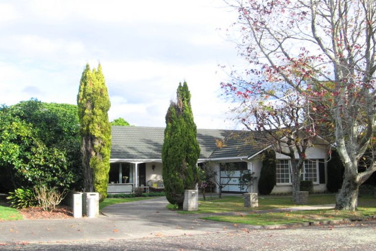 Photo of property in 65 Nimmo Avenue East, Waikanae, 5036