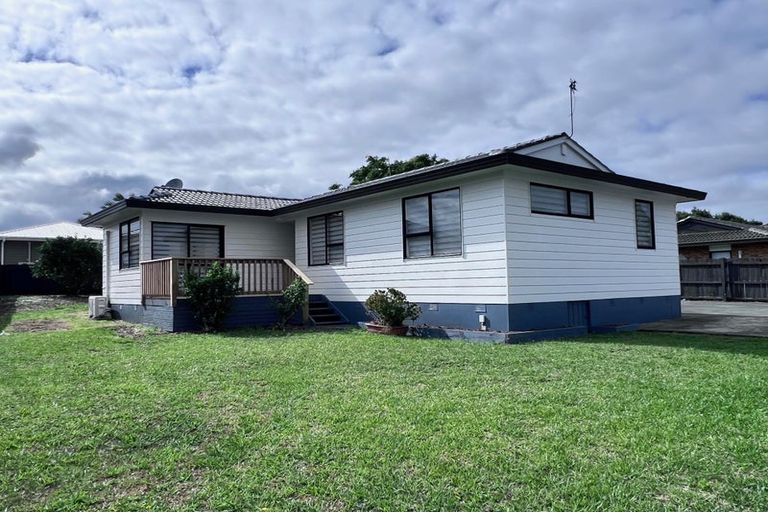 Photo of property in 8 Jodie Place, Flat Bush, Auckland, 2023