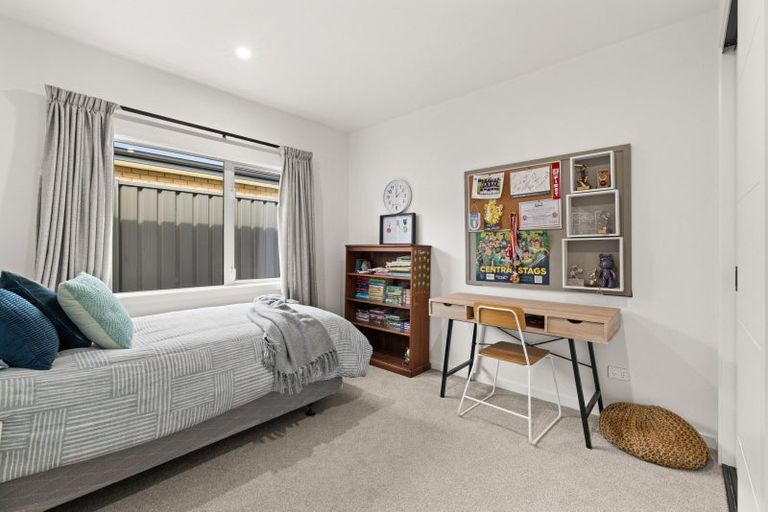 Photo of property in 19 Grooby Place, Havelock North, 4130