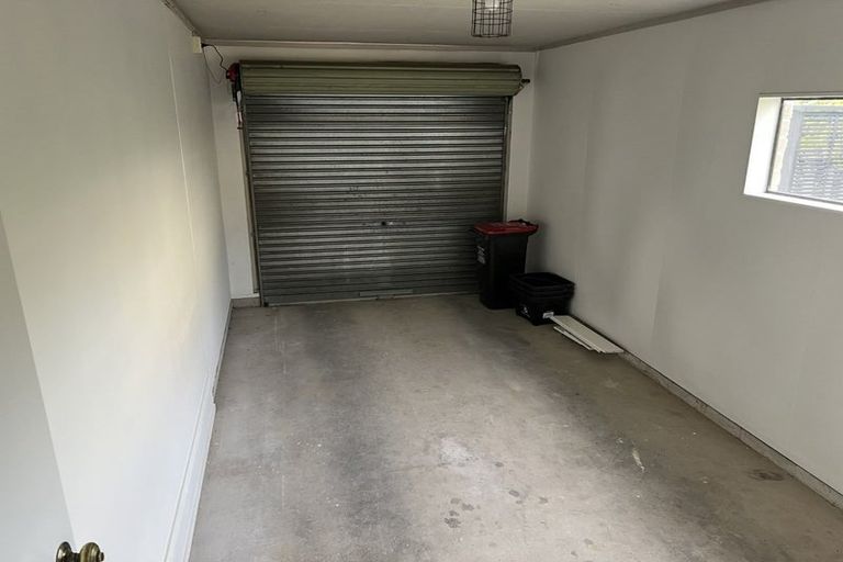 Photo of property in 11 Saint Hill Lane, Havelock North, 4130