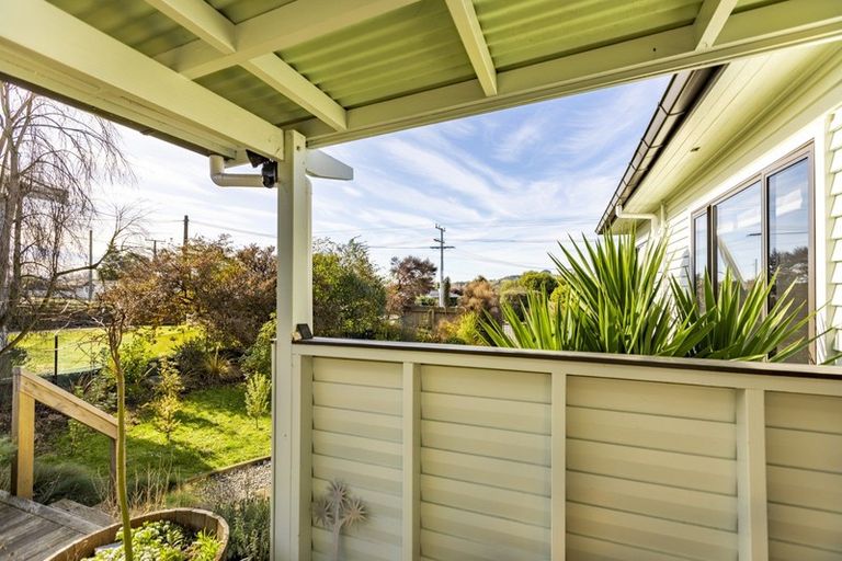 Photo of property in 16 Tavistock Road, Waipukurau, 4200