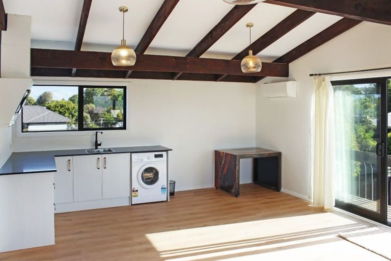 Photo of property in 111 Gayhurst Road, Dallington, Christchurch, 8061