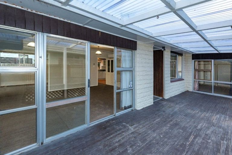 Photo of property in 27 Sandra Street, South New Brighton, Christchurch, 8062