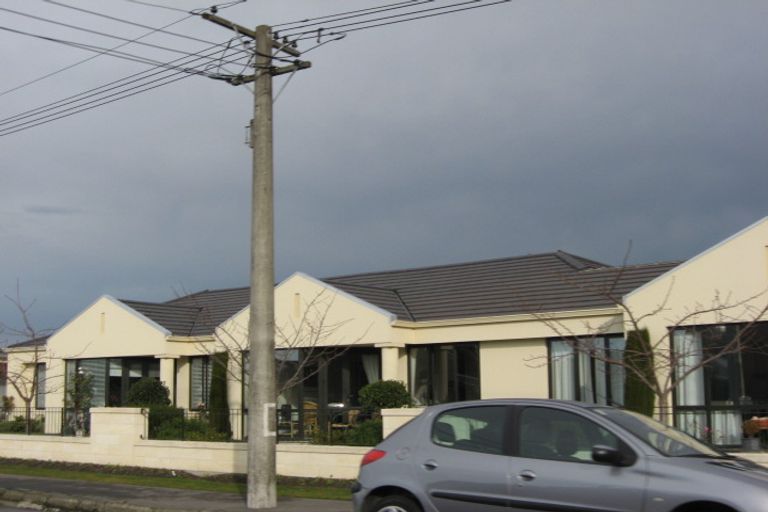 Photo of property in 43 Somme Street, St Albans, Christchurch, 8014