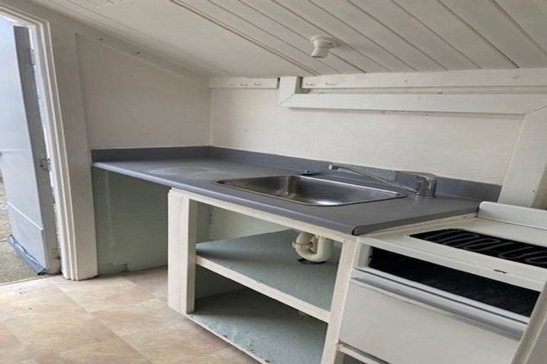 Photo of property in 1-5/7 Charlton Lane, Gore, 9710