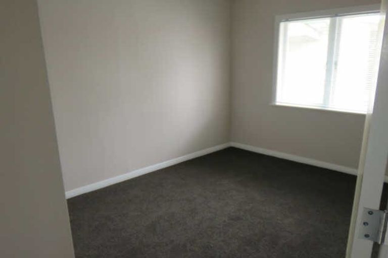 Photo of property in 27 Strowan Avenue, Fairfield, Hamilton, 3214