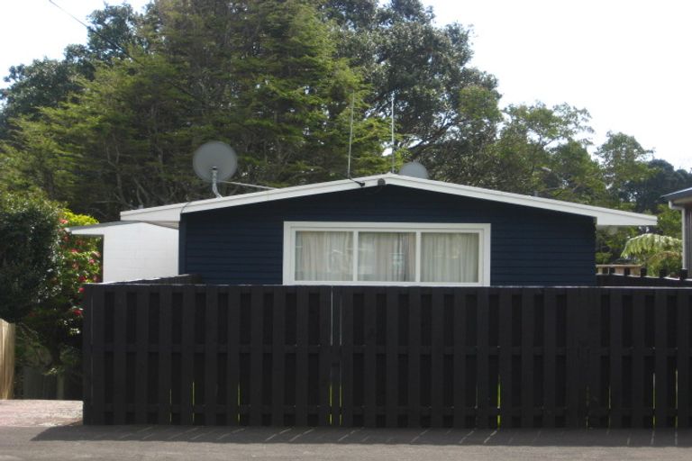 Photo of property in 66 Barrett Street, Westown, New Plymouth, 4310