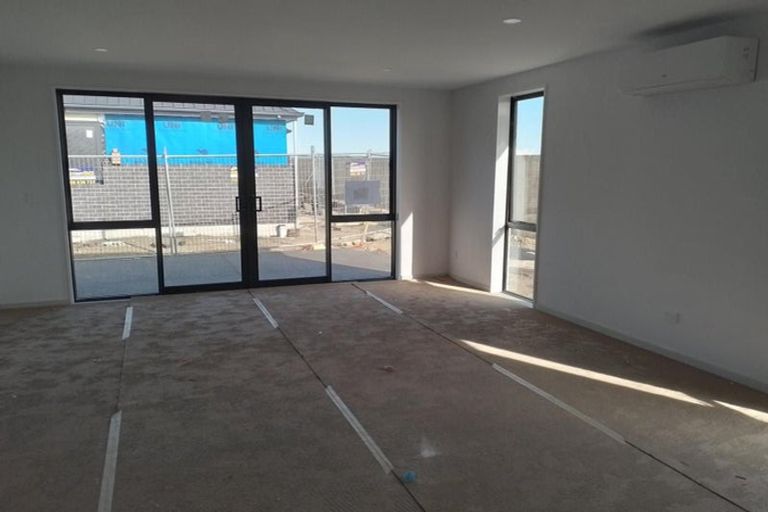 Photo of property in 31 Borthwick Street, Belfast, Christchurch, 8051