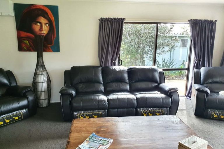 Photo of property in 855 Cove Road, Waipu, 0582