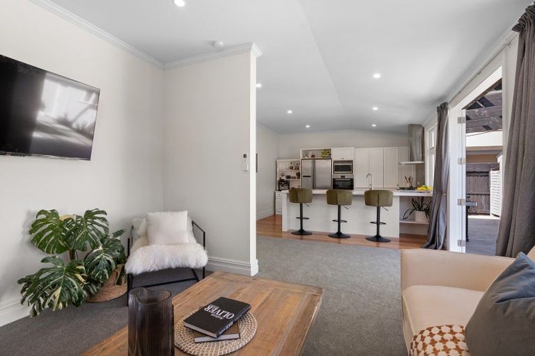 Photo of property in 5 Ayers Street, Rangiora, 7400