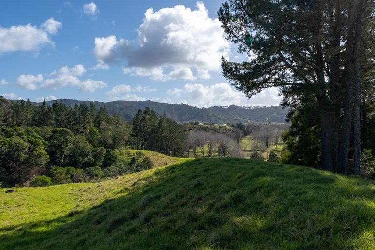 Photo of property in 19 Toots Drive, Kawakawa, 0282