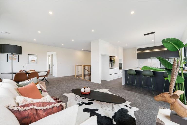 Photo of property in 22 Bella Vista Drive, Gulf Harbour, Whangaparaoa, 0930