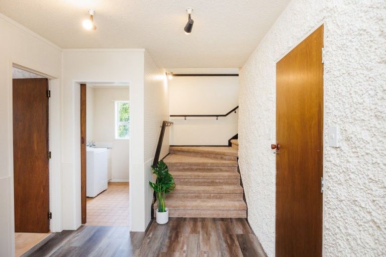 Photo of property in 27a Redwood Grove, Hokowhitu, Palmerston North, 4410