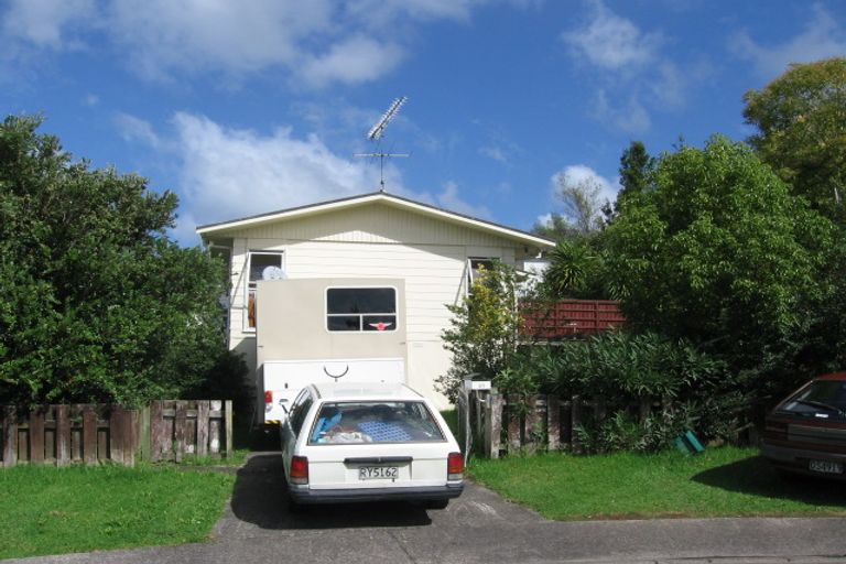 Photo of property in 21 Aquarius Avenue, Glen Eden, Auckland, 0602