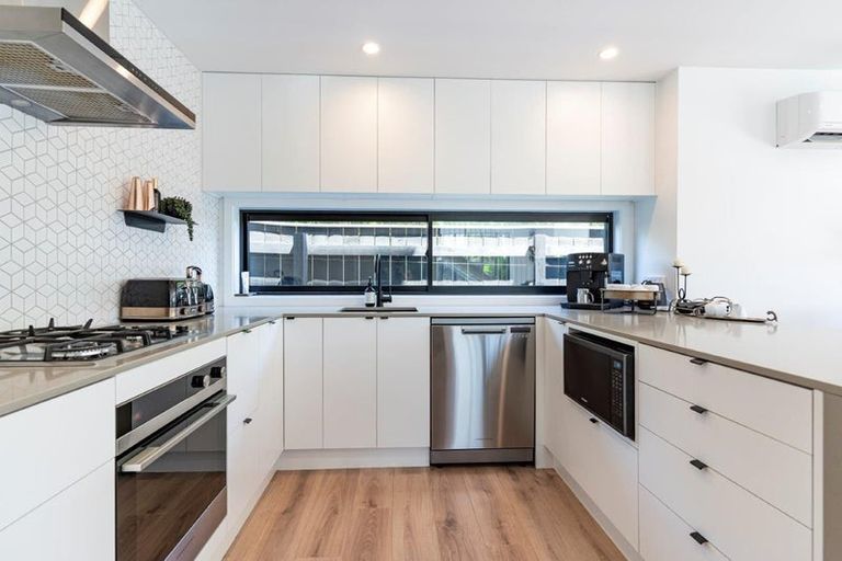 Photo of property in 164a Park Road, West End, Palmerston North, 4410