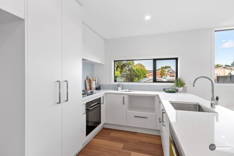 Photo of property in 1/51 Kings Crescent, Hutt Central, Lower Hutt, 5010