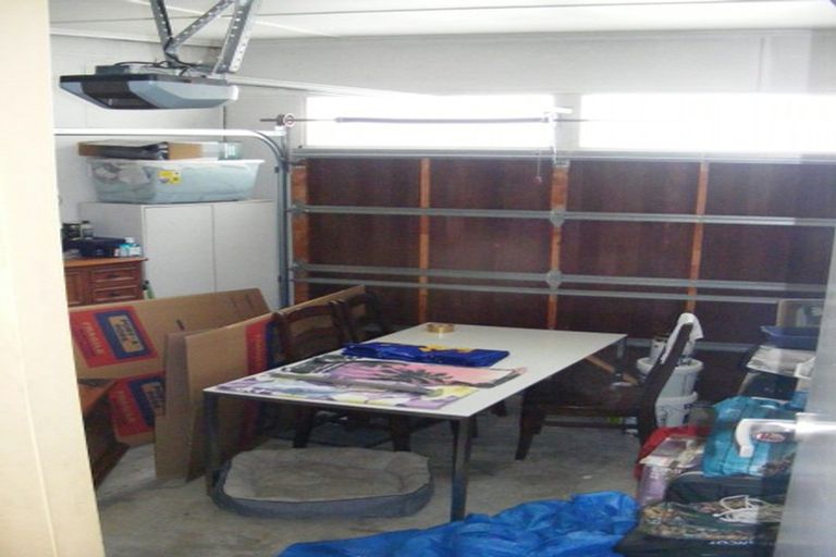 Photo of property in 2/1 Willow Way, Sunnyhills, Auckland, 2010