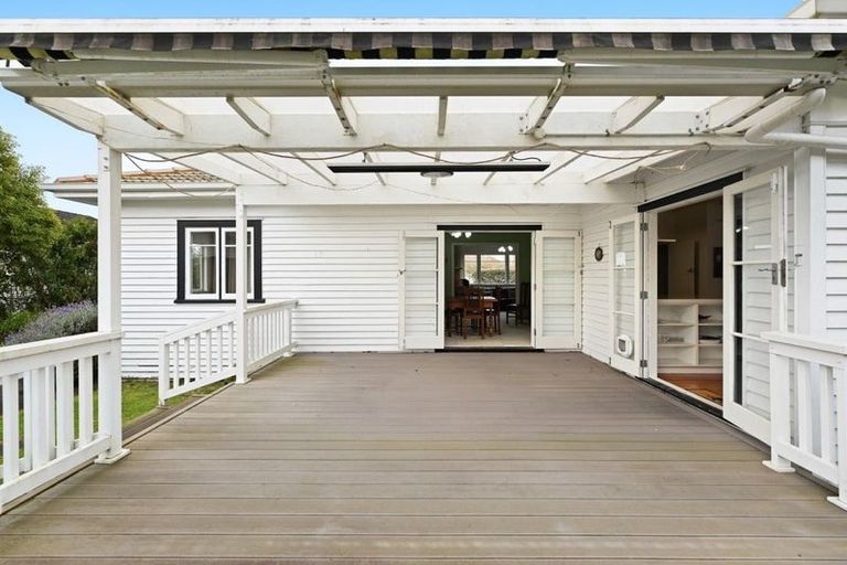 Photo of property in 53 Beerescourt Road, Beerescourt, Hamilton, 3200