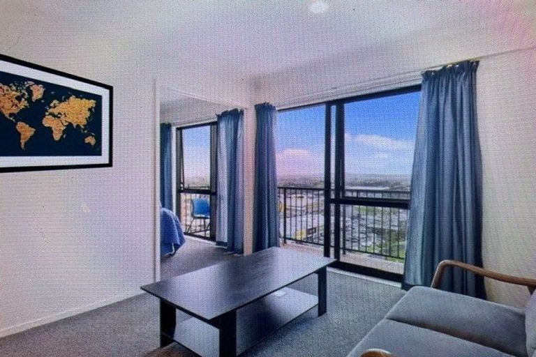 Photo of property in The Rennaissance, 15i/18 Ronwood Avenue, Manukau, Auckland, 2104