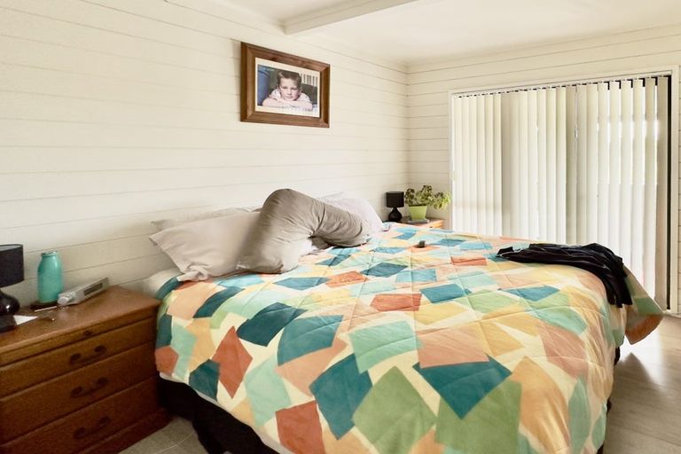 Photo of property in 1/50 Sale Street, Cockle Bay, Auckland, 2014