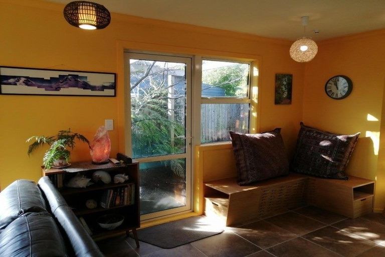 Photo of property in 19 Cumming Street, Okato, 4335