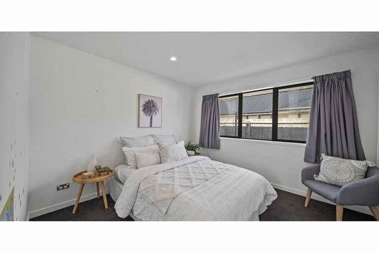 Photo of property in 32 Robert Duncan Road, Belfast, Christchurch, 8051