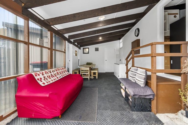 Photo of property in 32 Ruru Road, Taihape, 4720