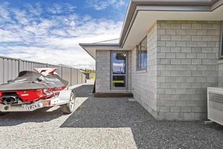 Photo of property in 41 Lakeland Avenue, Twizel, 7901