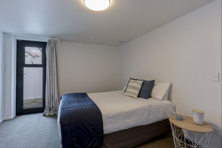 Photo of property in 24 Williams Street, Sunshine Bay, Queenstown, 9300