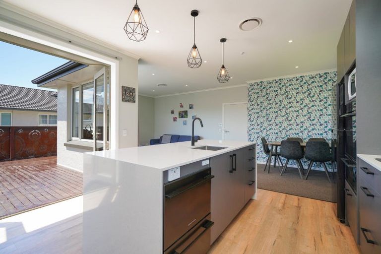 Photo of property in 98 Ward Street, Waverley, Invercargill, 9810