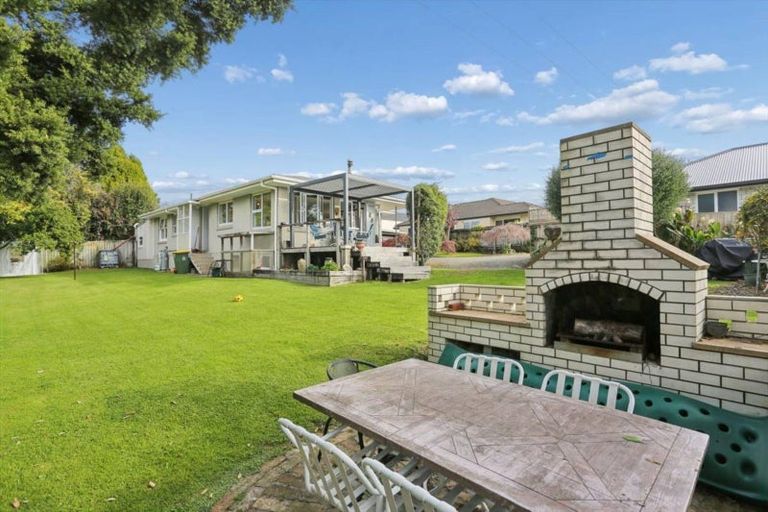 Photo of property in 116 Boucher Avenue, Te Puke, 3119