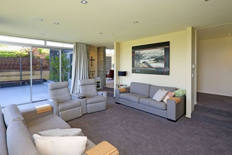 Photo of property in 141 Awamoa Road, Holmes Hill, Oamaru, 9401