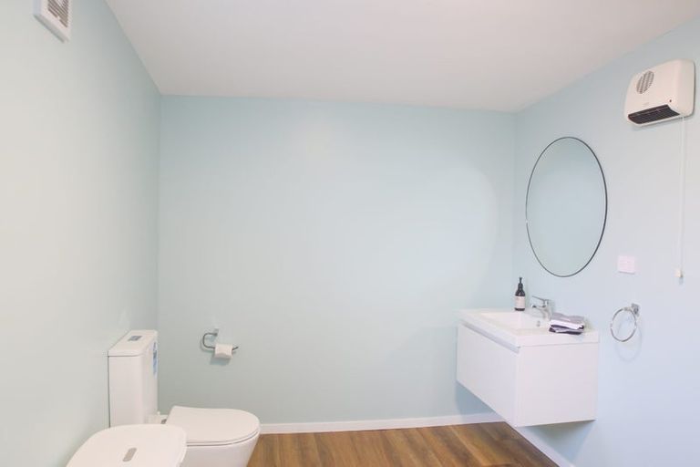 Photo of property in 11 Boyne Street, Clifton, Invercargill, 9812