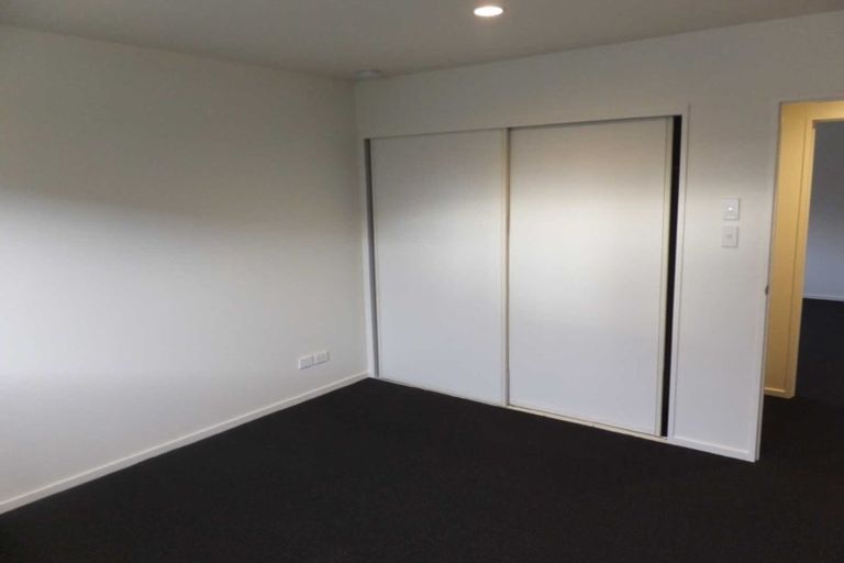 Photo of property in 301 Riccarton Road, Upper Riccarton, Christchurch, 8041