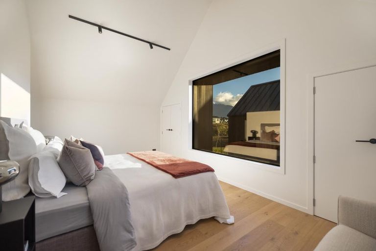 Photo of property in 7 Mckenzies Shute, Jacks Point, Queenstown, 9371