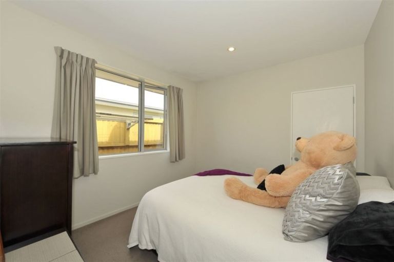 Photo of property in 8 Saint Monica Lane, Woolston, Christchurch, 8062