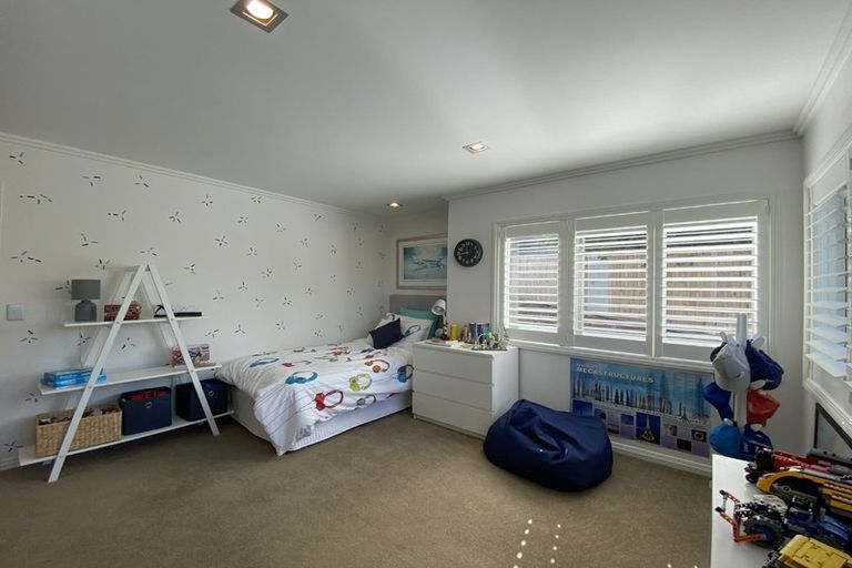 Photo of property in 9 Castor Bay Road, Castor Bay, Auckland, 0620