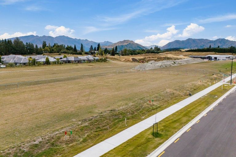 Photo of property in 21 Mason Street, Wanaka, 9305