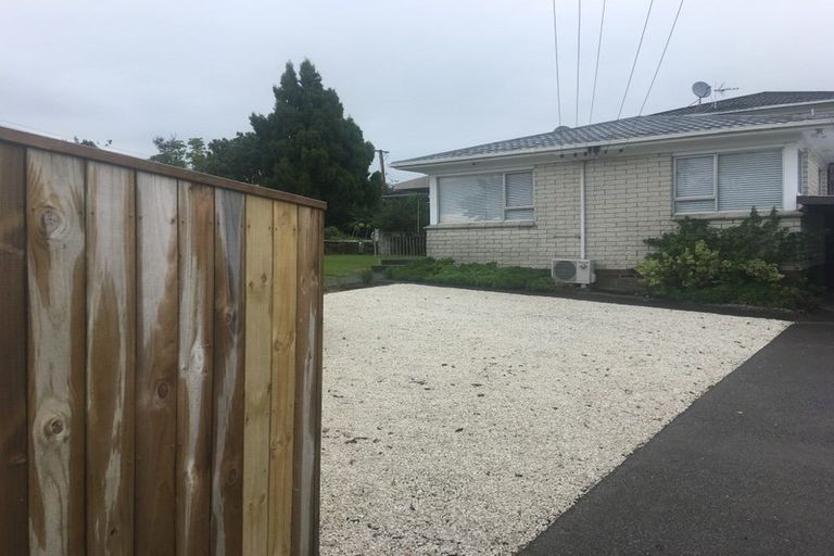 Photo of property in 64 West Coast Road, Glen Eden, Auckland, 0602